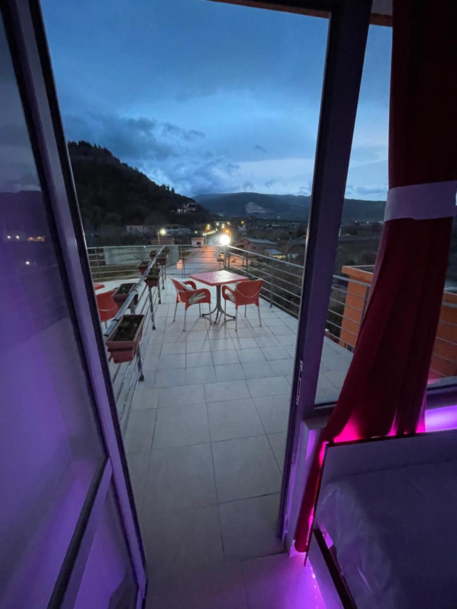 Hotel Bar Restaurant Mete Peshkepi Exteriör bild